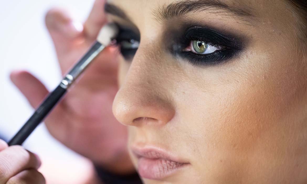 Maquillaje Pasarela Smokey Eyes Negro Maquillaje Image